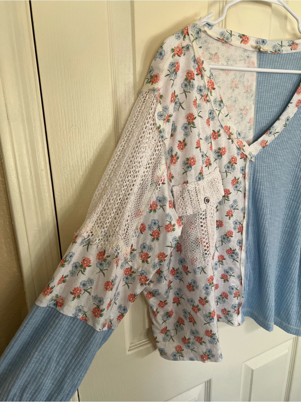 POL Floral Colorblock Crochet Lace Boho Top Blue M - Picture 5 of 12